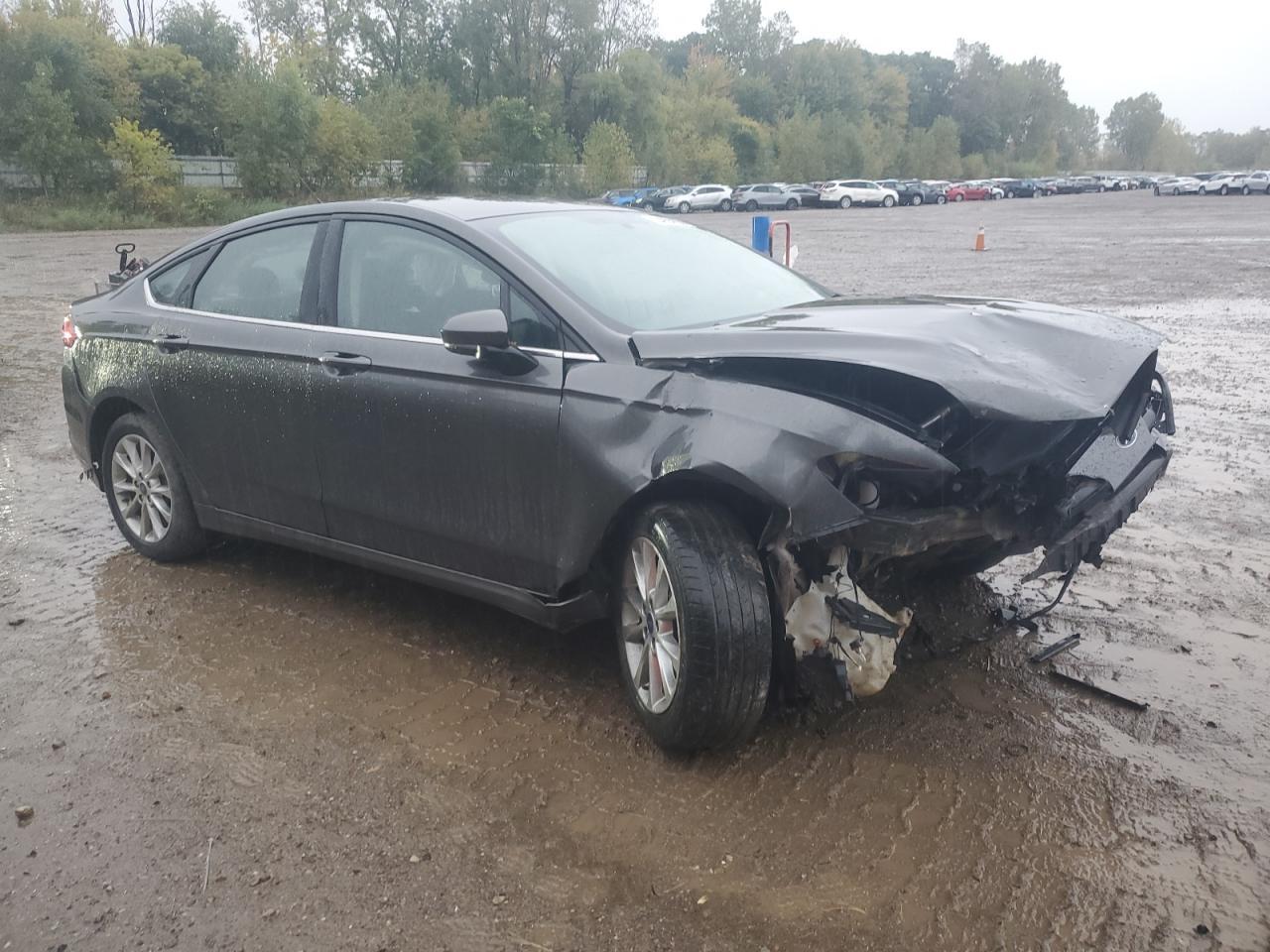 2017 Ford Fusion Se - Image 4