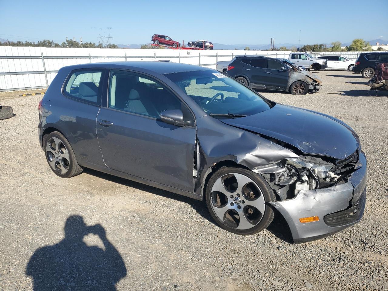 2013 Volkswagen Golf - Фото 4