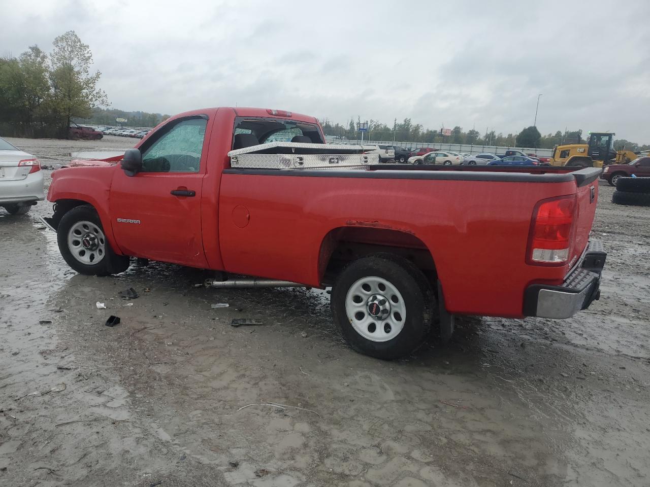 2010 GMC Sierra C1500 - Фото 2