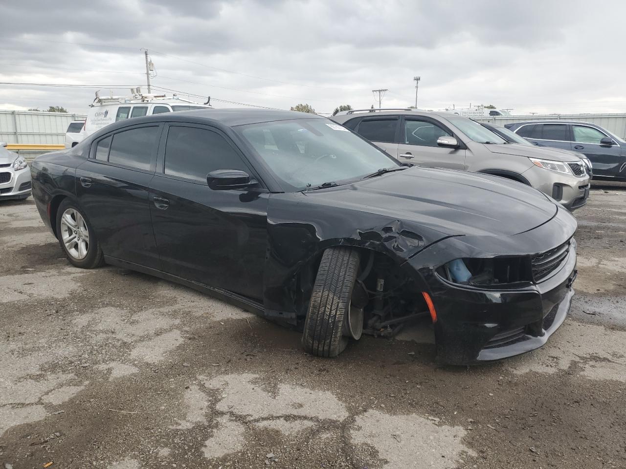 2022 Dodge Charger Sxt - Фото 4
