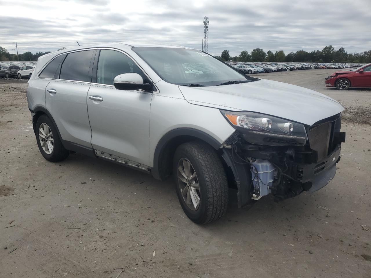2019 Kia Sorento L - Image 4