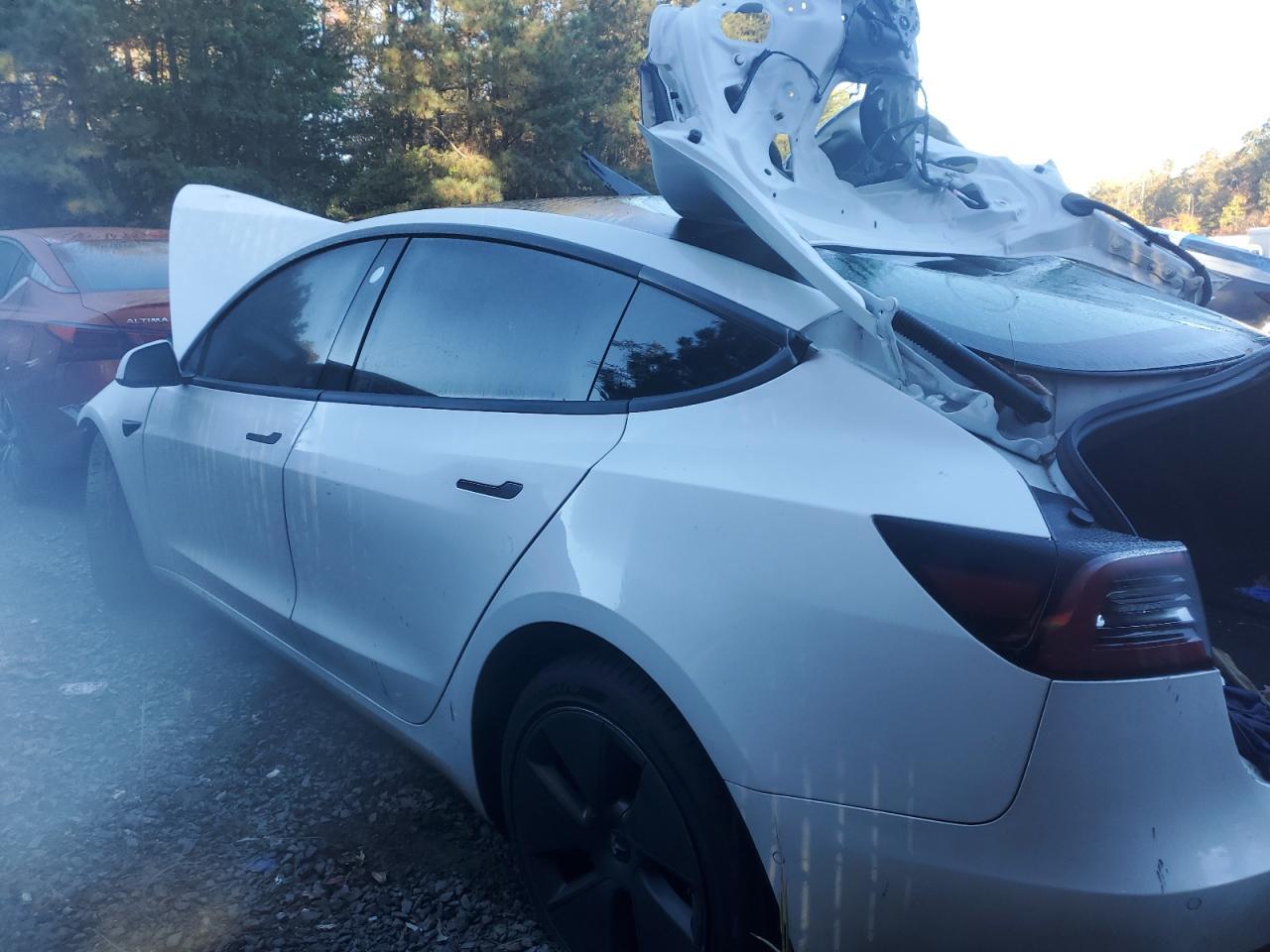 2021 Tesla Model 3 - Image 2