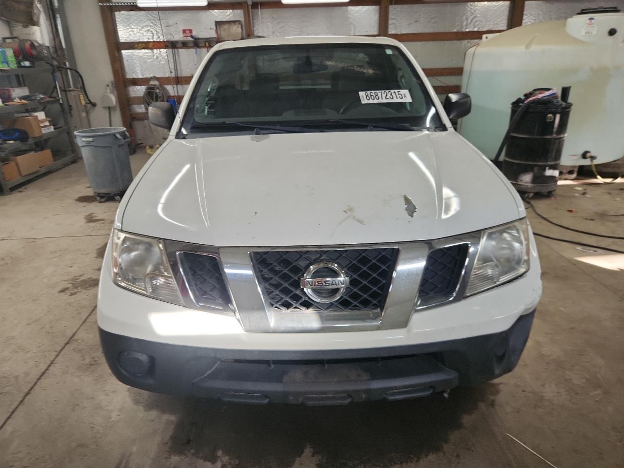 2015 Nissan Frontier S - Фото 5