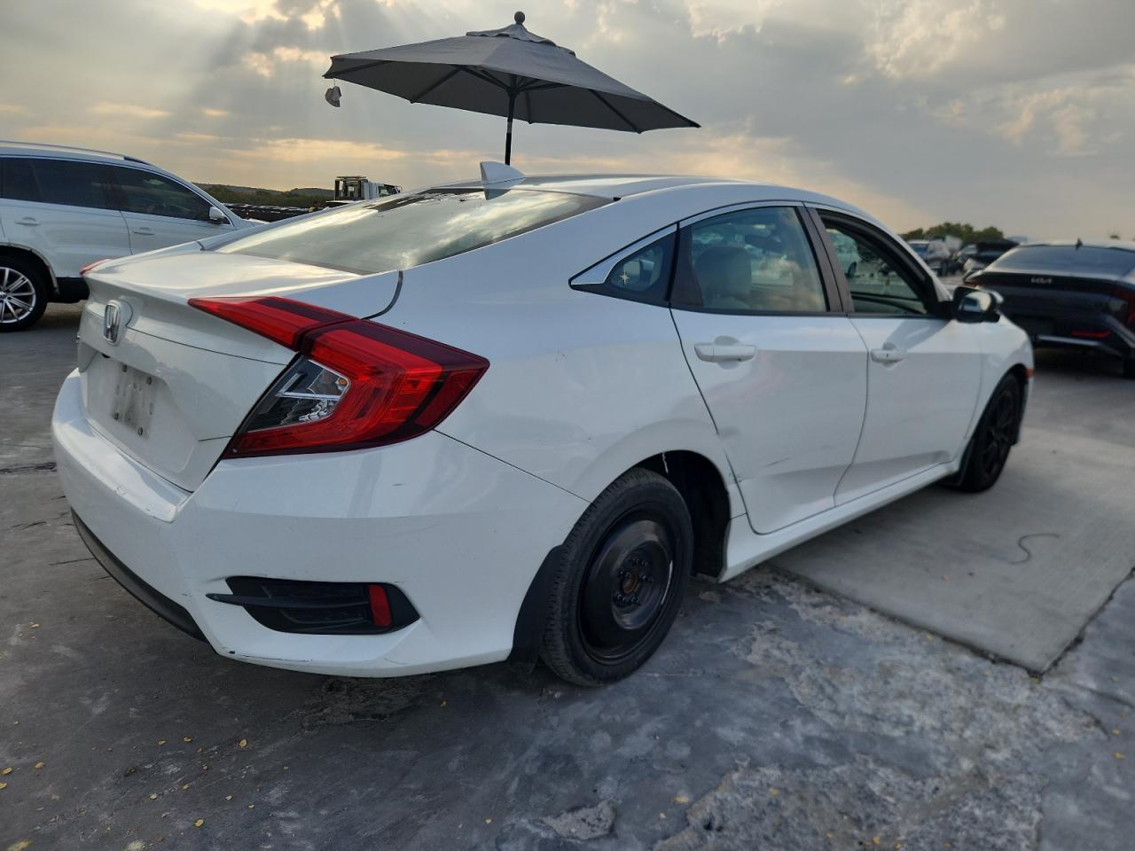 2018 Honda Civic Ex - Image 3