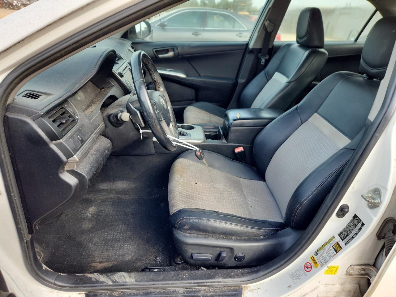 2013 Toyota Camry L - Фото 7