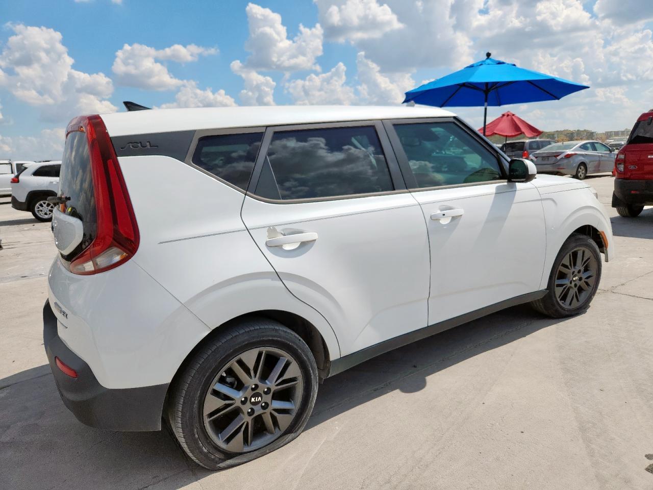 2020 Kia Soul Ex - Фото 3