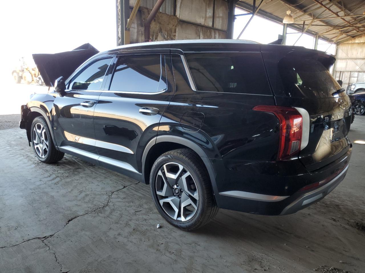 2024 Hyundai Palisade Sel Premium - Image 2