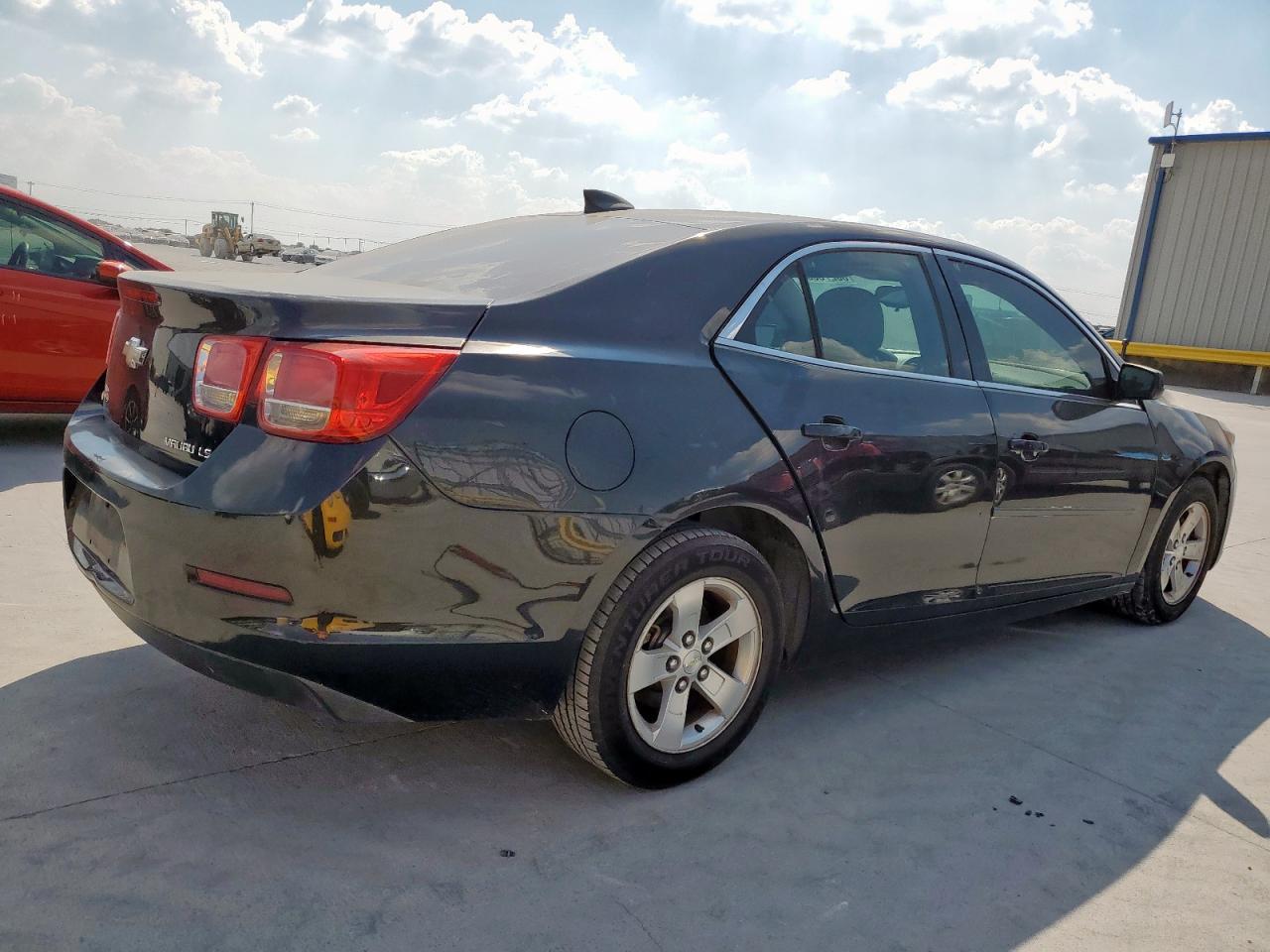 2015 Chevrolet Malibu Ls - Фото 3