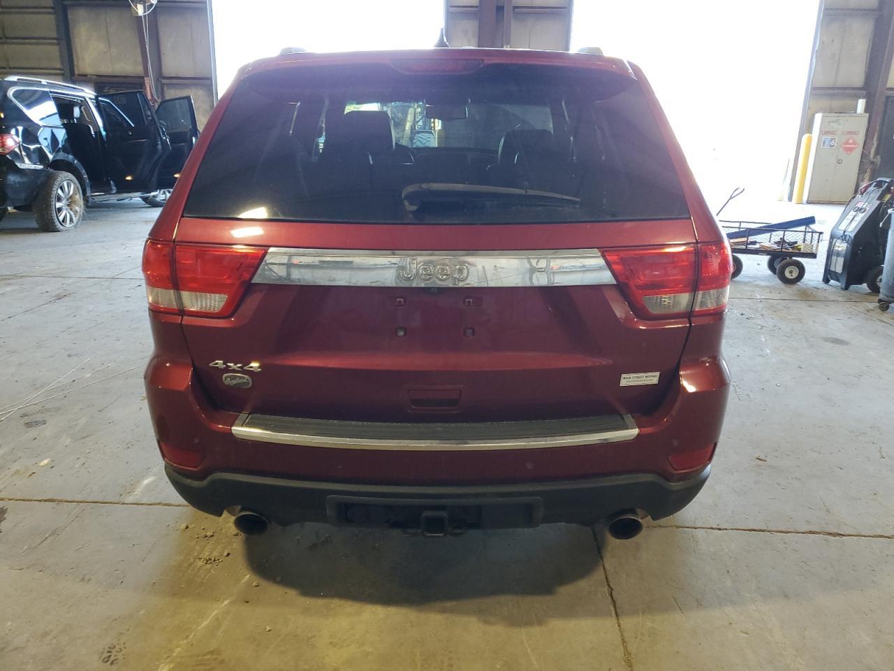 2012 Jeep Grand Cherokee Overland - Фото 6