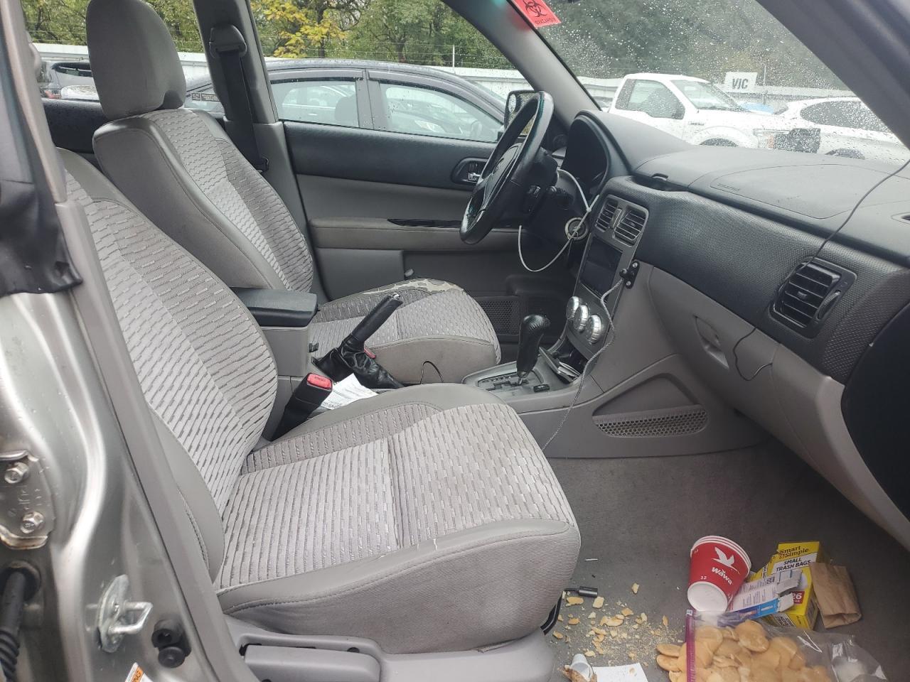 2005 Subaru Forester 2.5Xs - Фото 7