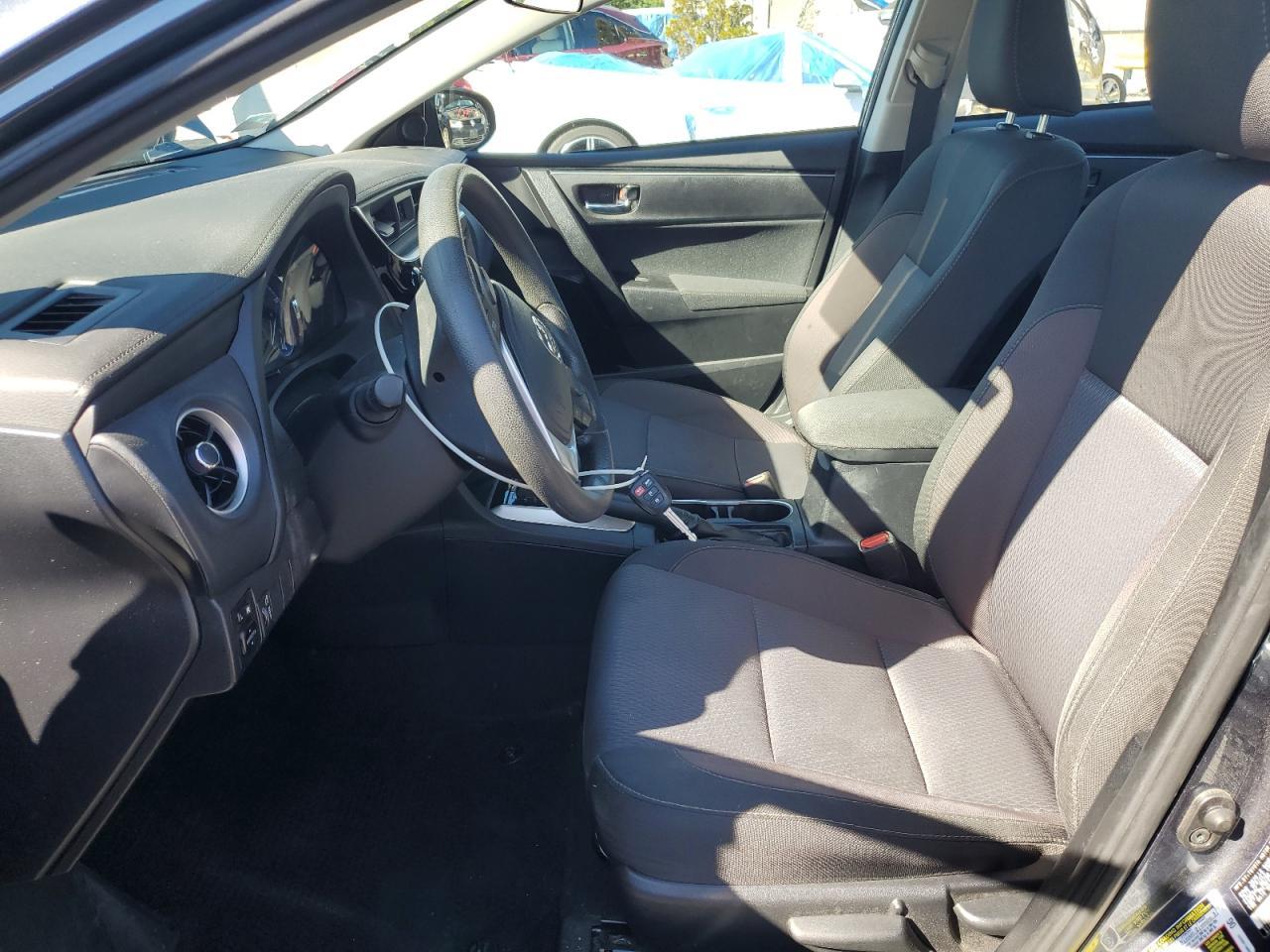 2017 Toyota Corolla L - Фото 7