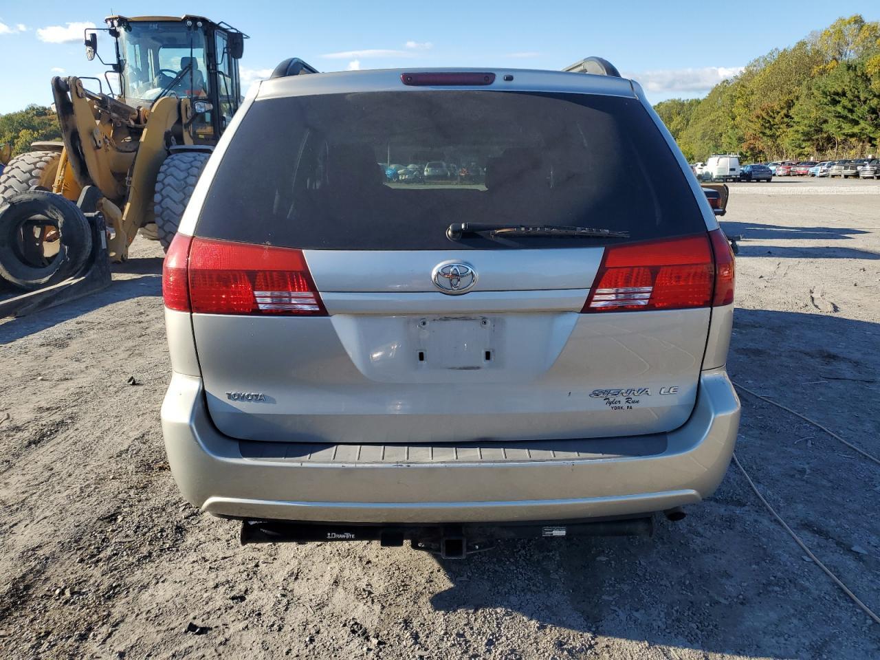 2005 Toyota Sienna Ce - Image 6