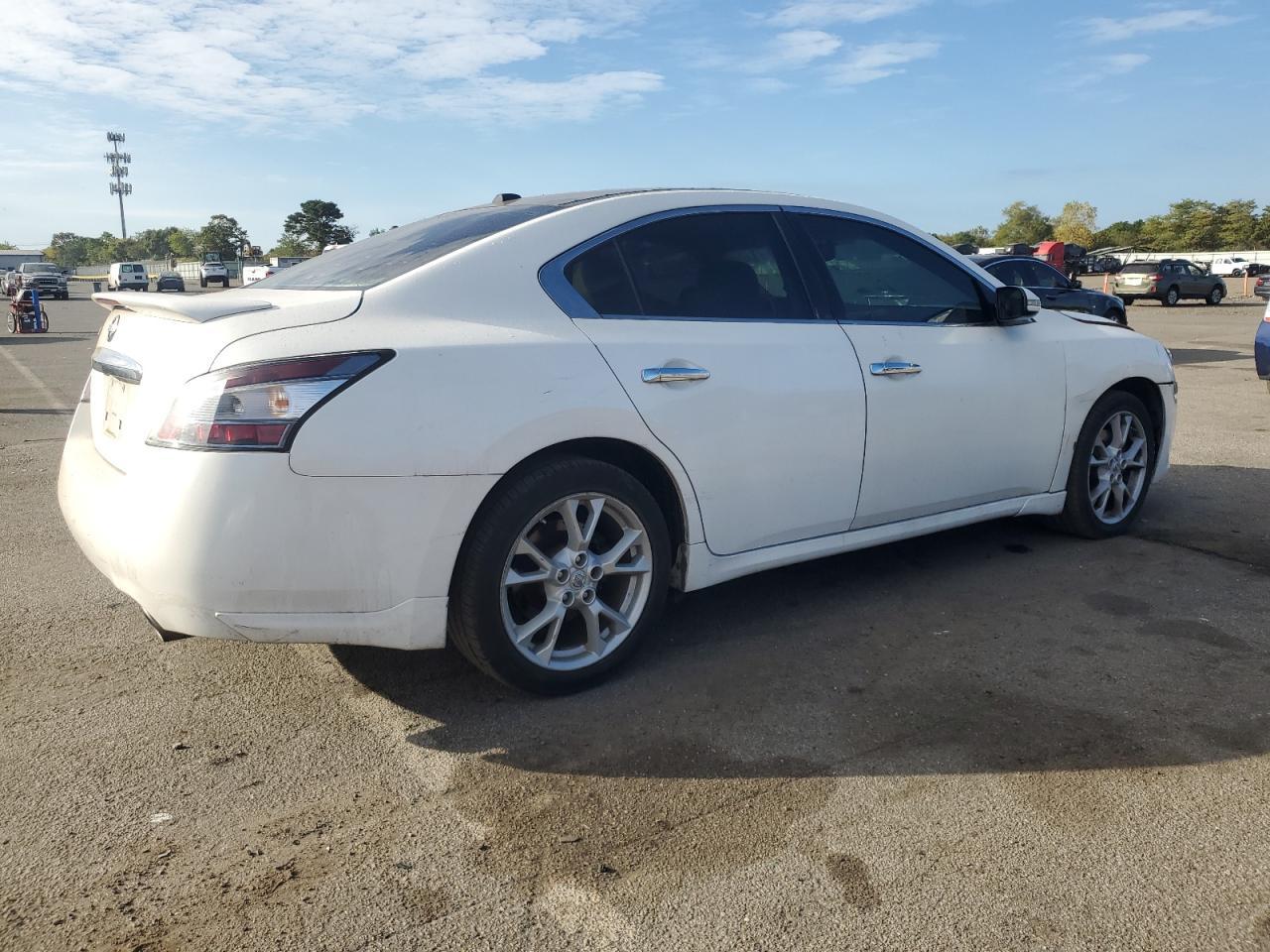 2014 Nissan Maxima S - Фото 3