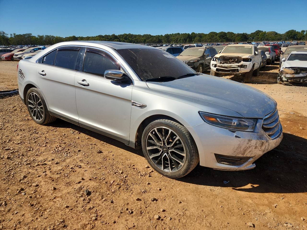2019 Ford Taurus Limited - Фото 4