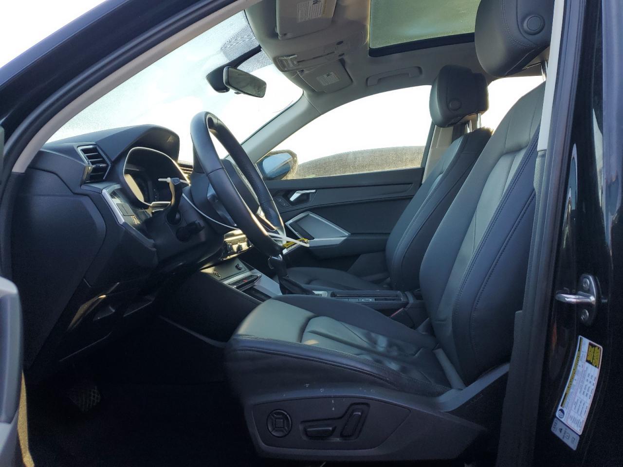 2022 Audi Q3 Komfort 45 - Фото 7