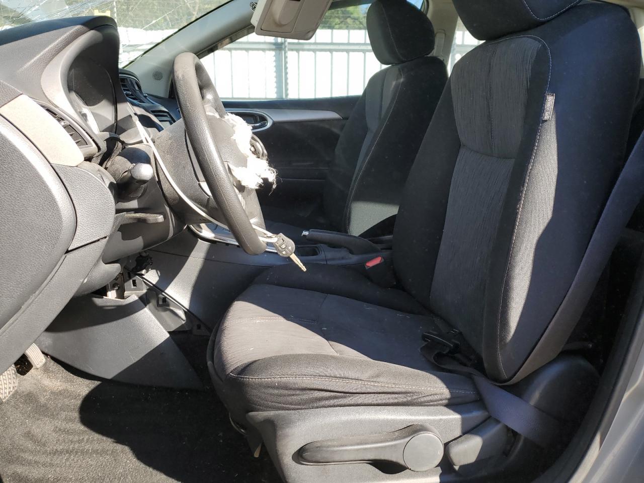 2014 Nissan Sentra S - Фото 7