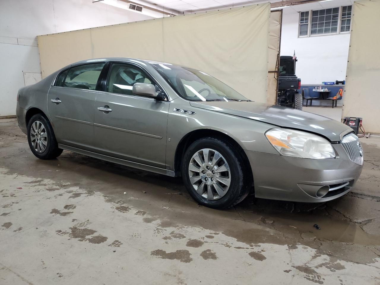 2010 Buick Lucerne Cxl - Фото 4