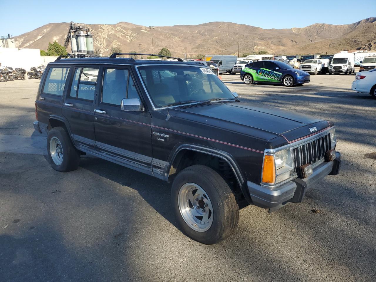 1991 Jeep Cherokee Laredo - Фото 4