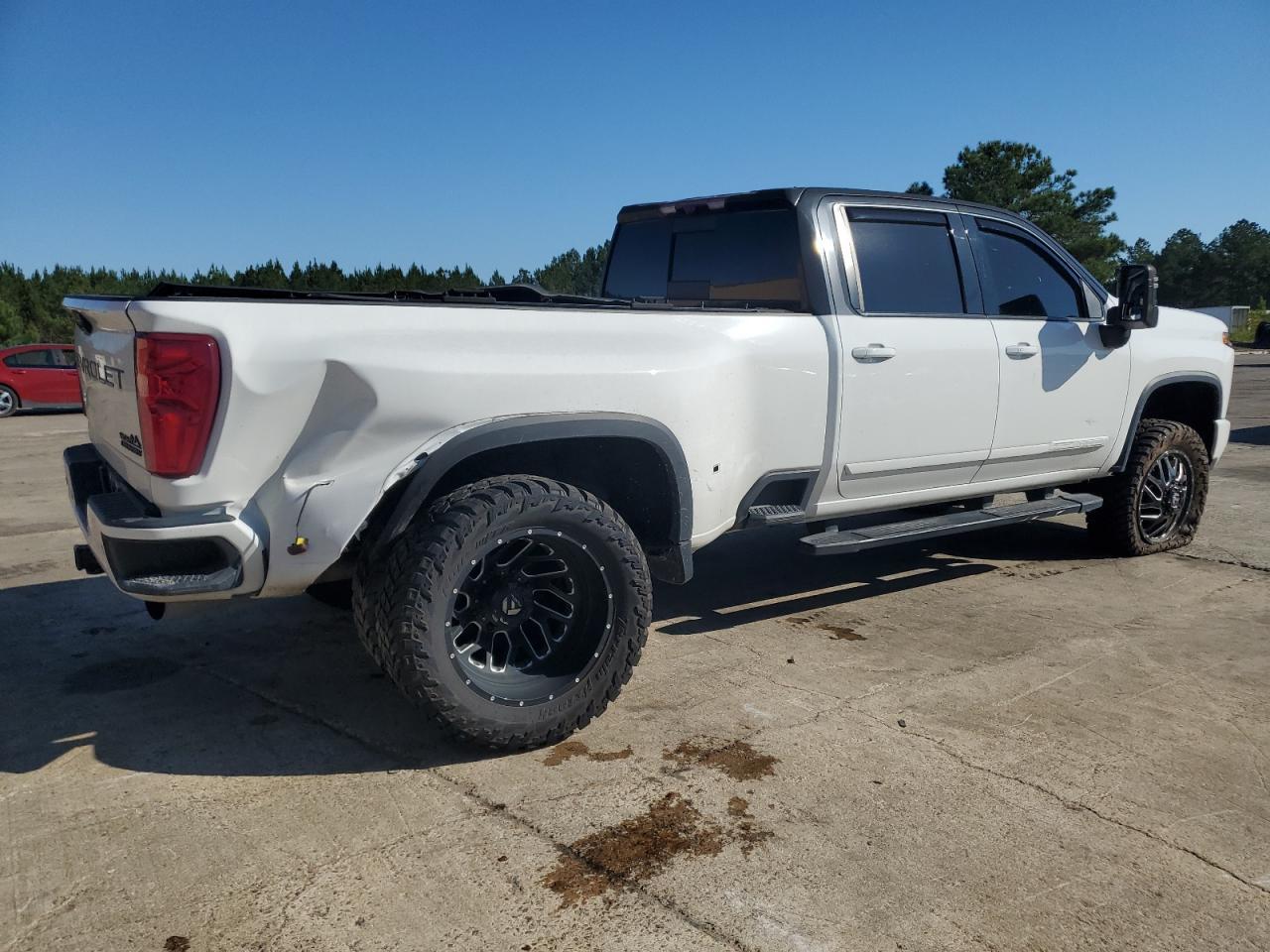 2024 Chevrolet Silverado K3500 High Country - Фото 3