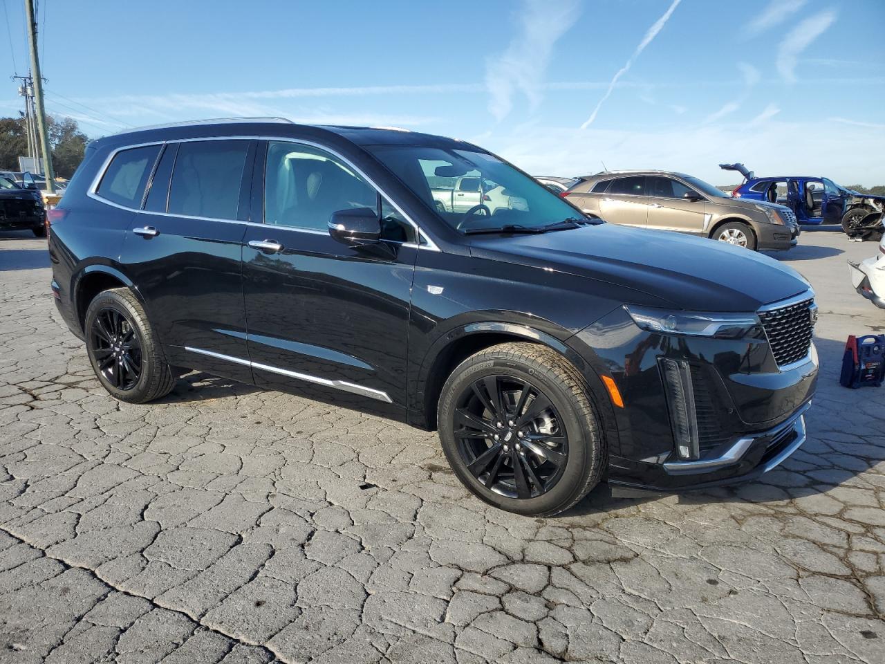 2023 Cadillac Xt6 Premium Luxury - Image 4