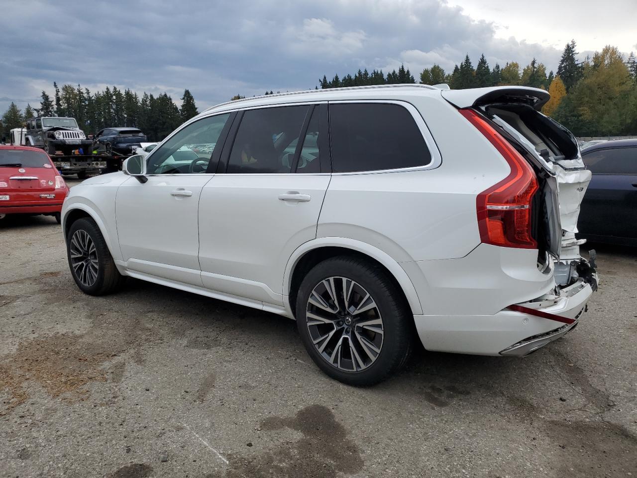 2020 Volvo Xc90 T5 Momentum - Фото 2