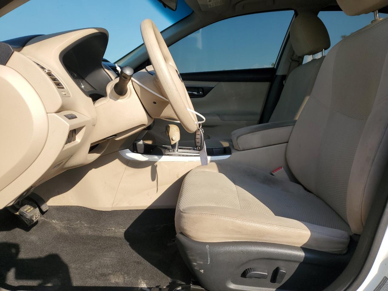 2015 Nissan Altima 2.5 - Image 7