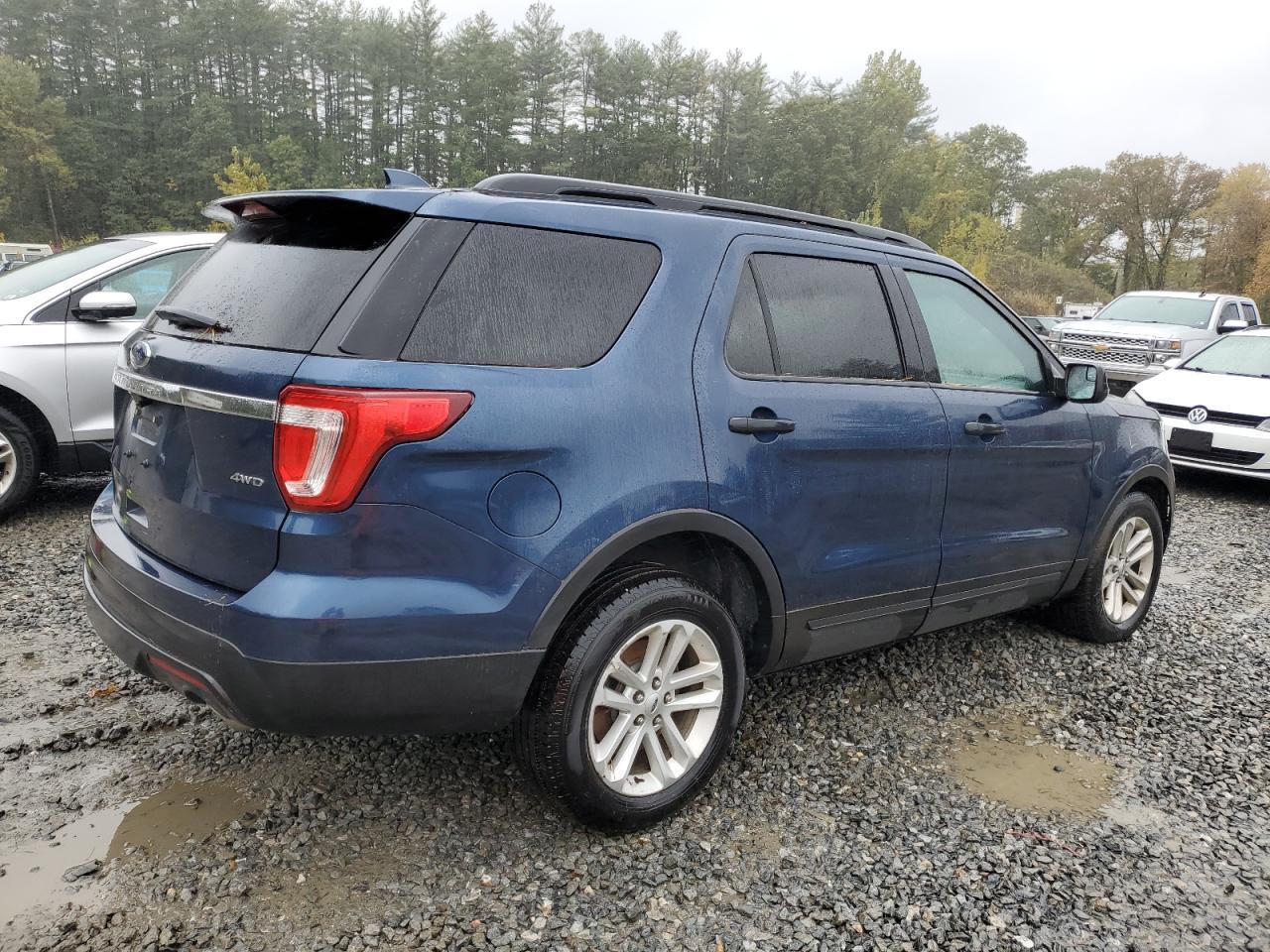 2016 Ford Explorer - Image 3