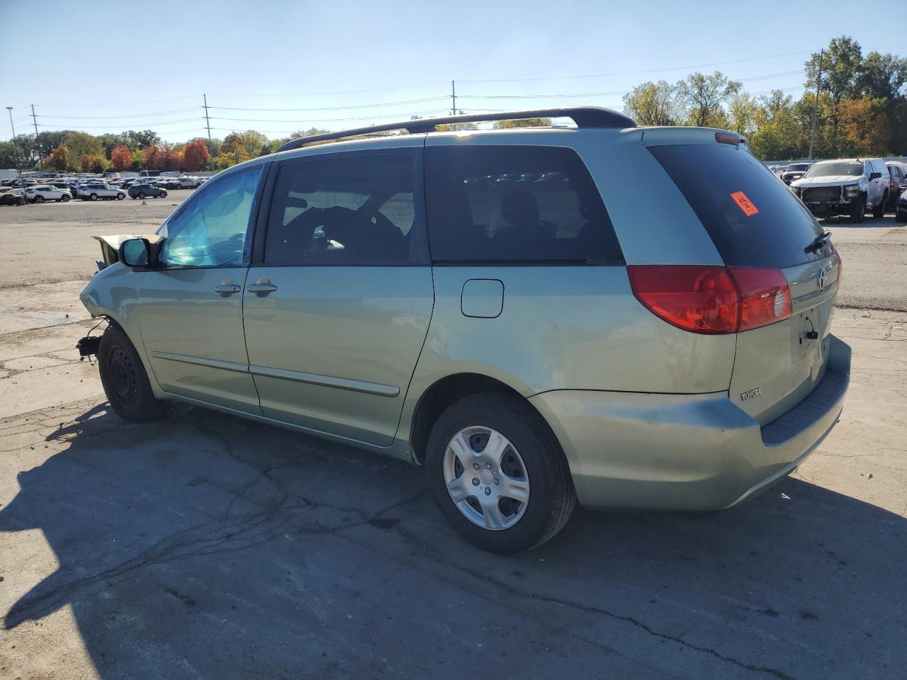 2006 Toyota Sienna Ce - Image 2