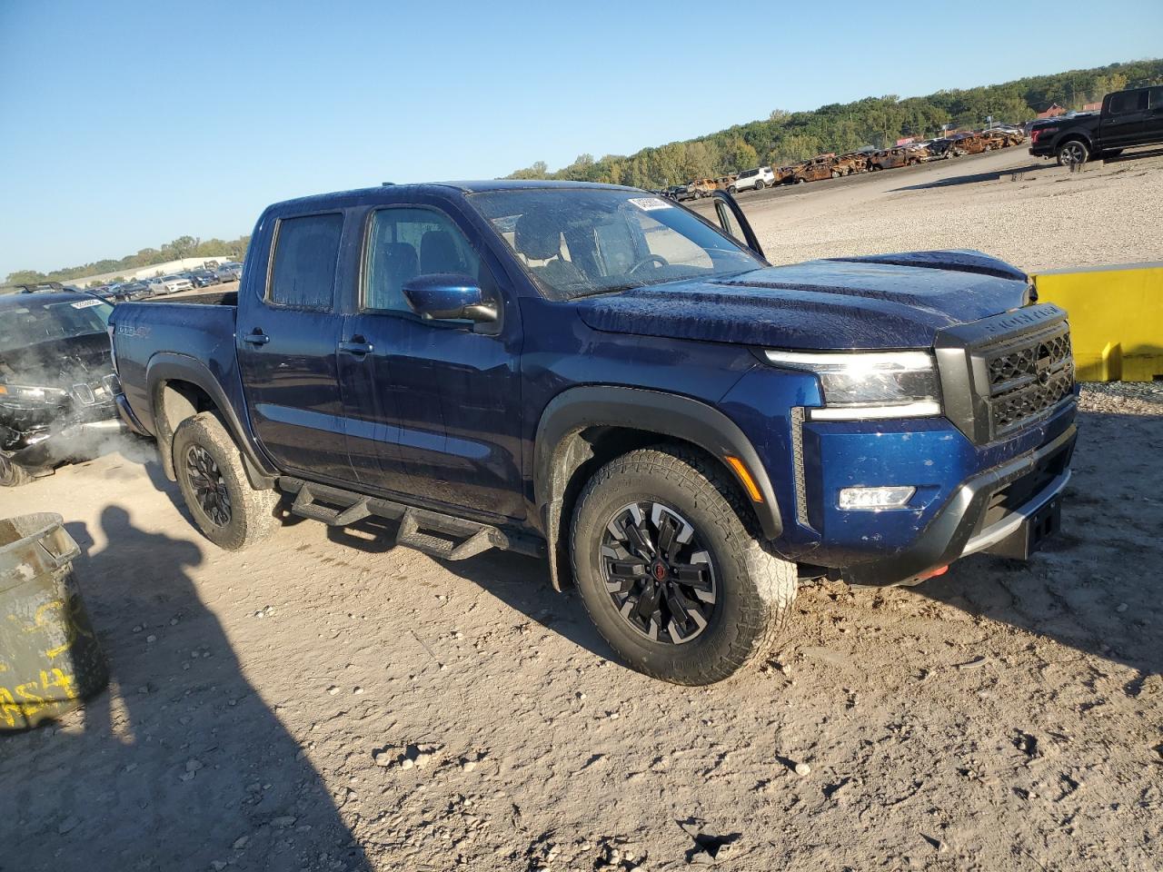 2023 Nissan Frontier S - Image 4