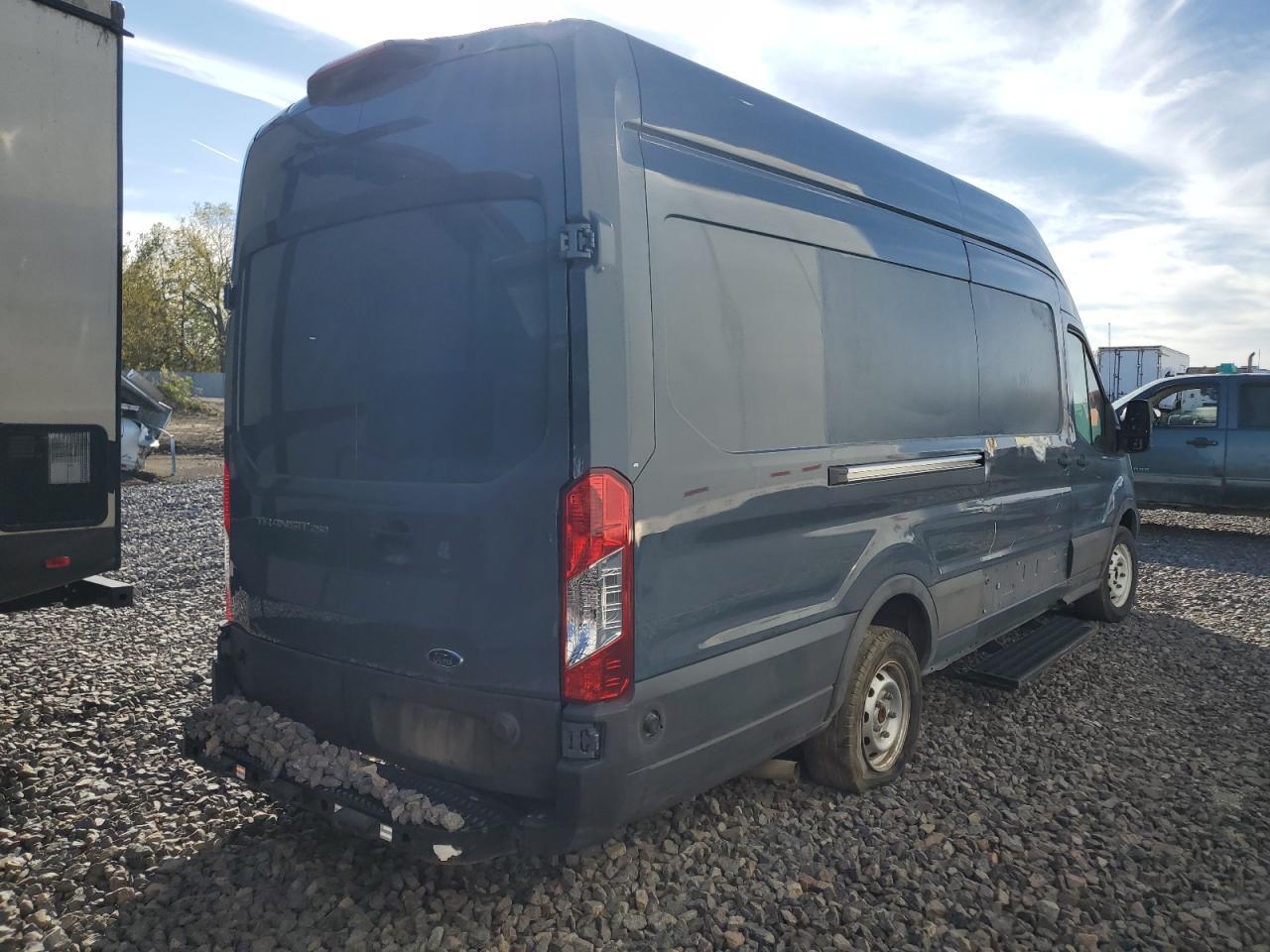 2020 Ford Transit T-250 - Image 3