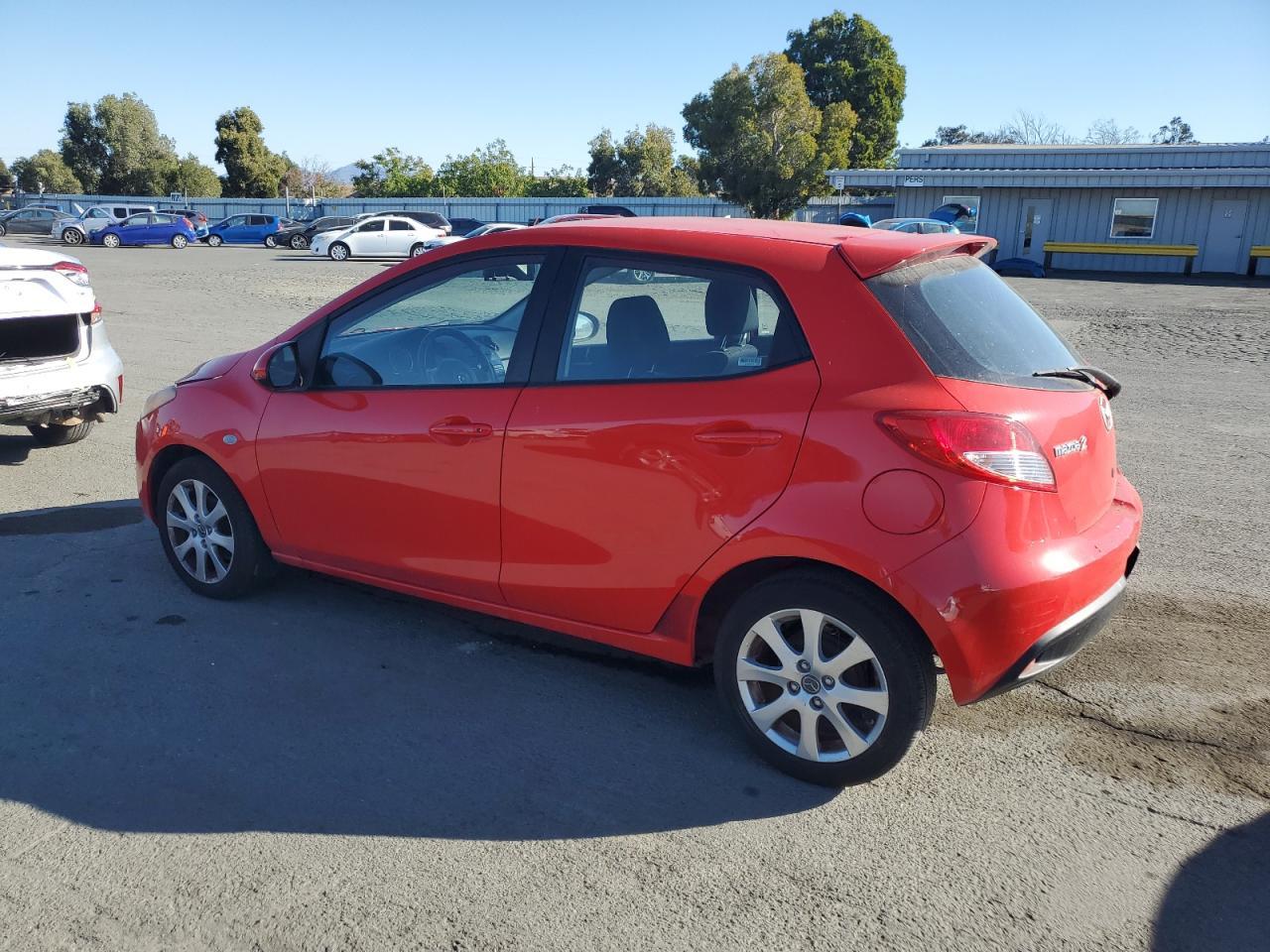 2013 Mazda Mazda2 - Фото 2