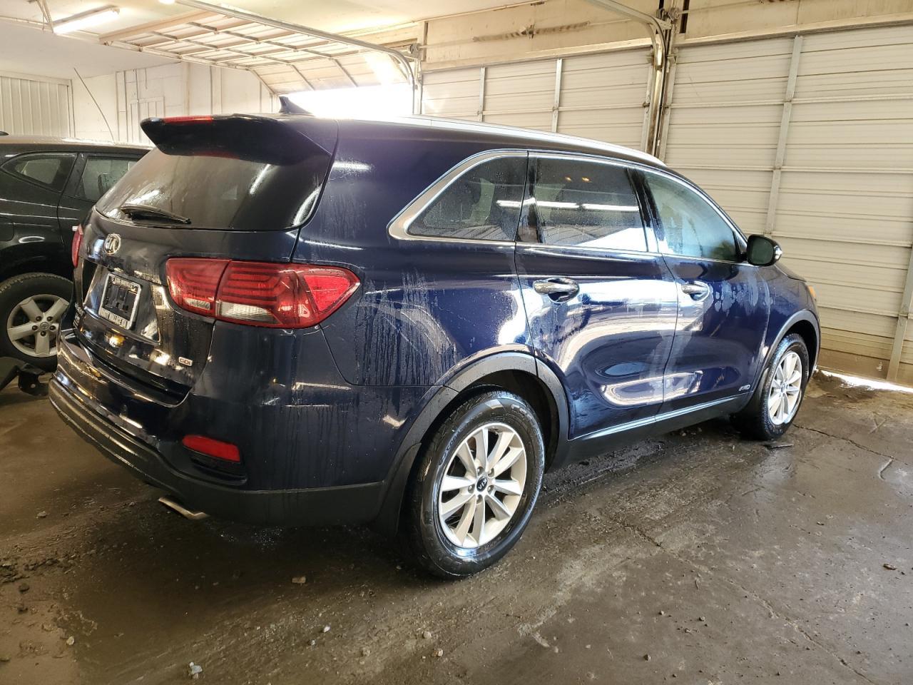 2019 Kia Sorento L - Фото 3
