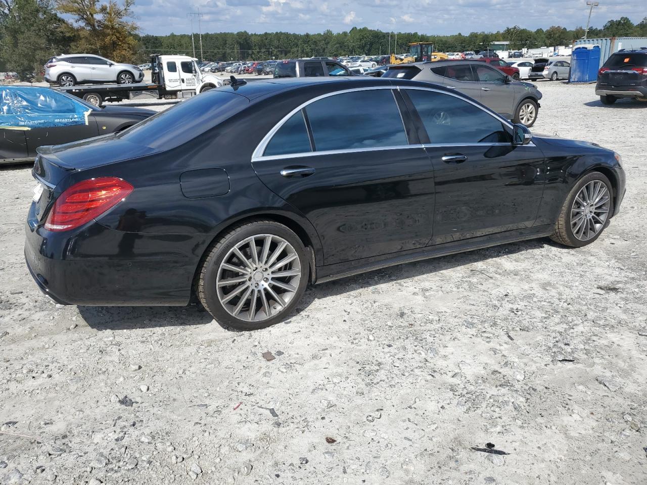 2015 Mercedes-Benz S 550 - Фото 3