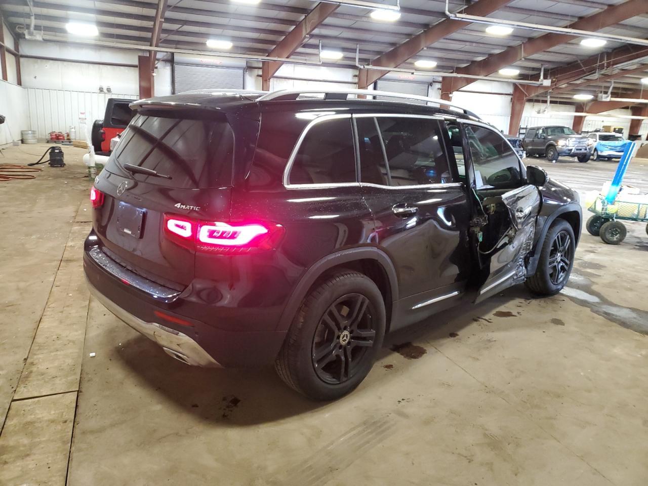 2022 Mercedes-Benz Glb 250 4Matic - Фото 3