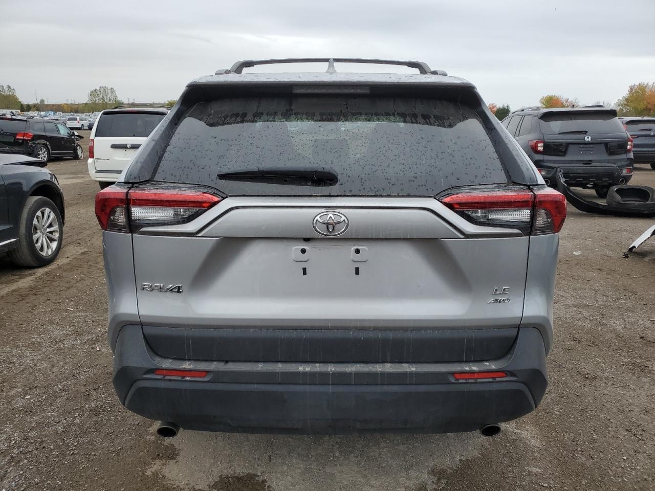 2021 Toyota Rav4 Le - Фото 6