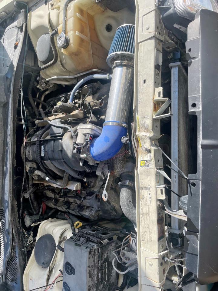 2010 Chrysler 300C - Фото 7