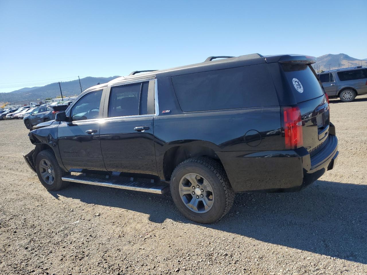 2016 Chevrolet Suburban K1500 Lt - Фото 2