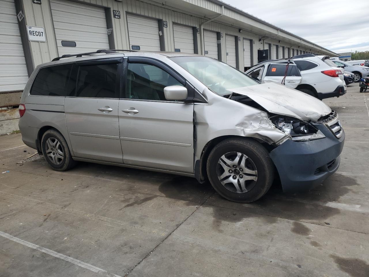 2006 Honda Odyssey Touring - Фото 4