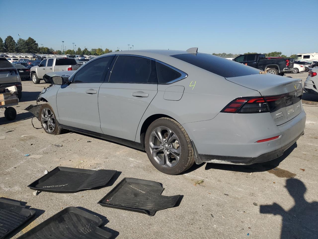 2025 Honda Accord Hybrid Exl - Фото 2