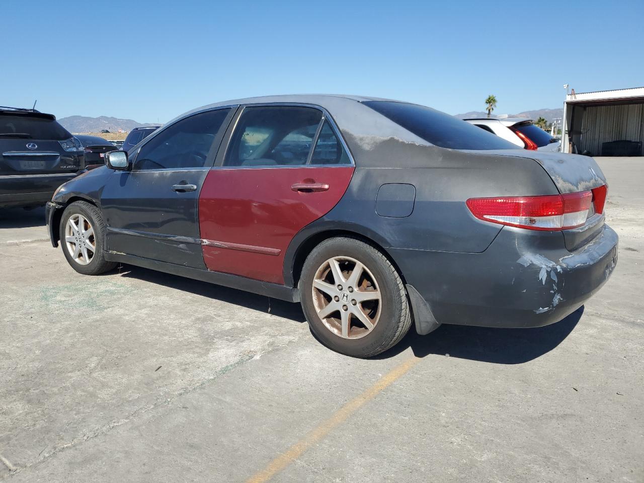 2004 Honda Accord - Image 2