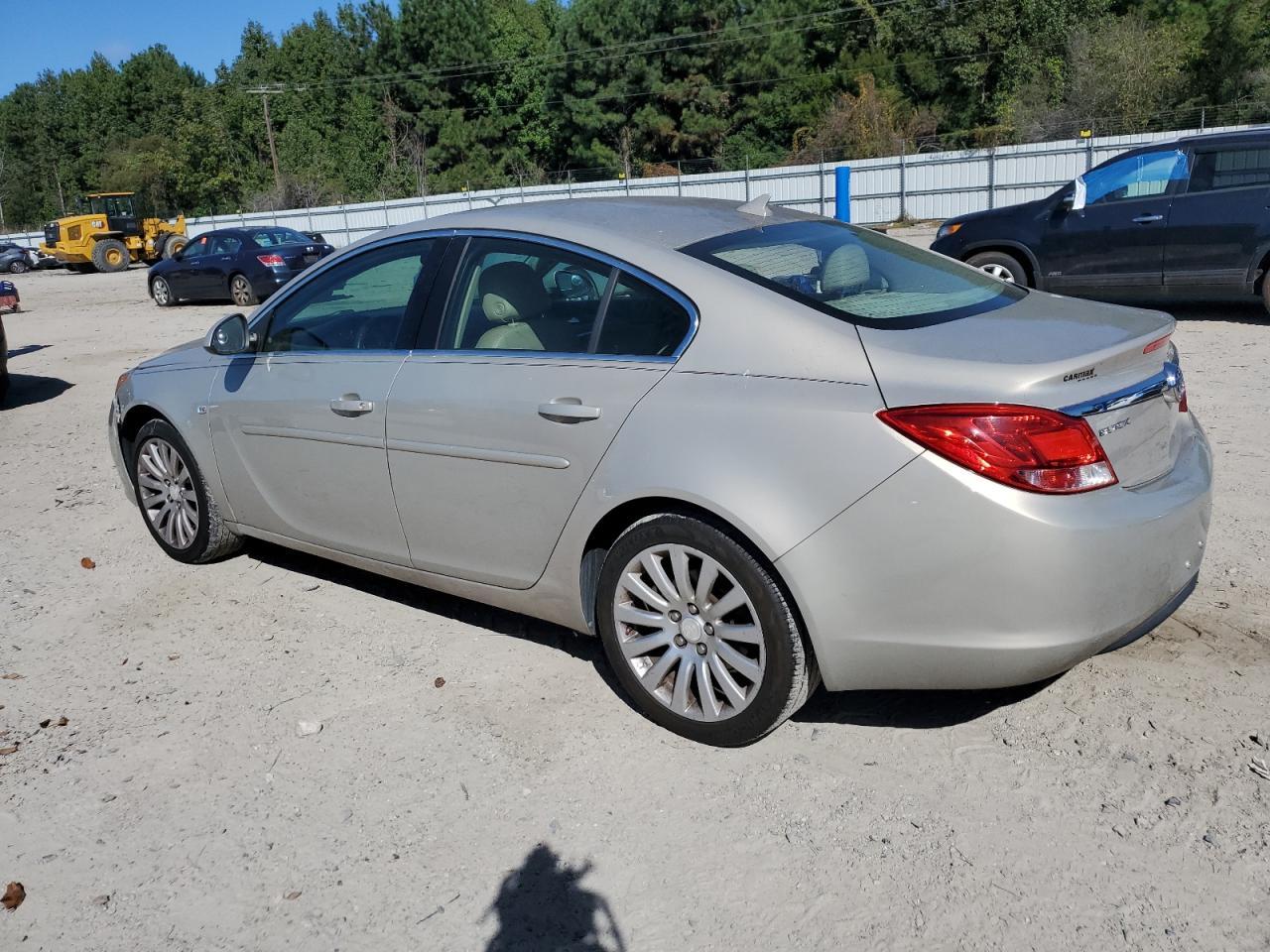 2011 Buick Regal Cxl - Image 2