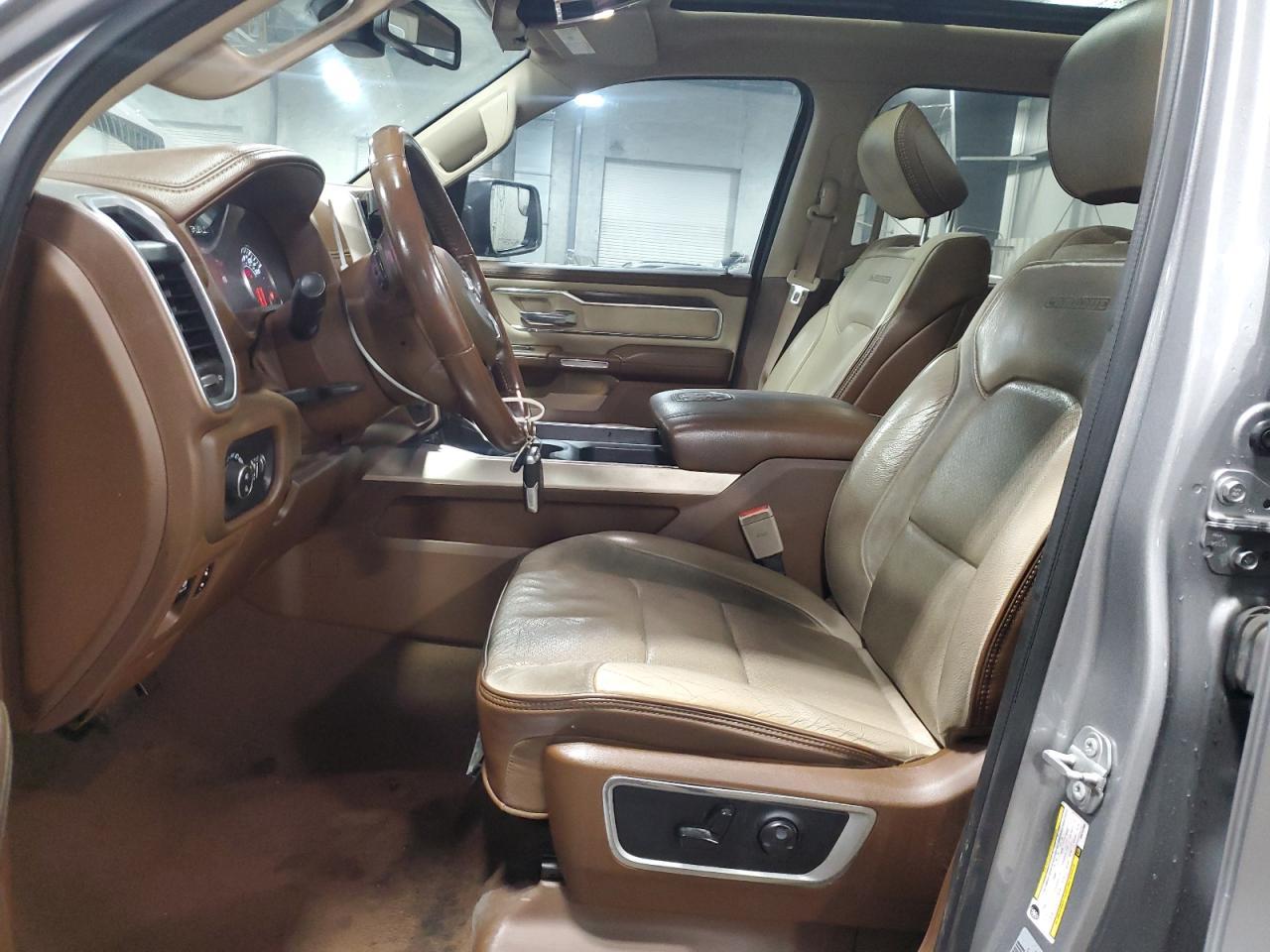 2019 Ram 1500 Laramie - Image 7