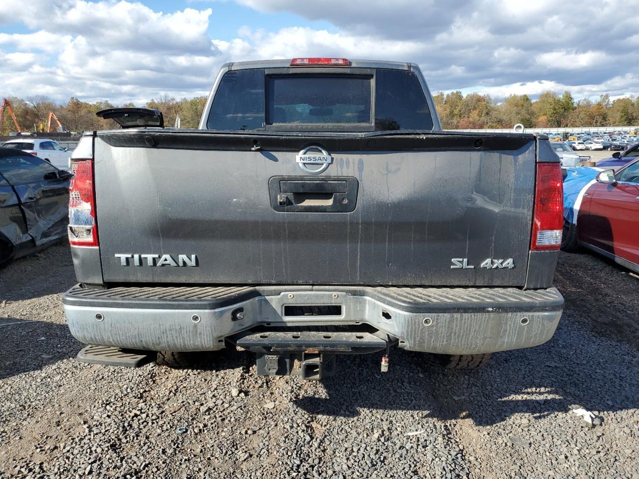 2014 Nissan Titan S - Фото 6