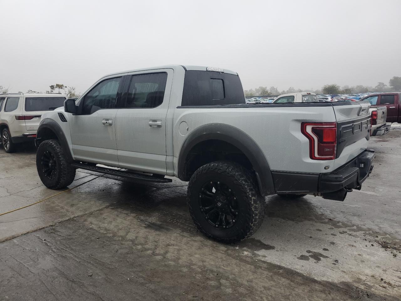 2017 Ford F150 Raptor - Image 2