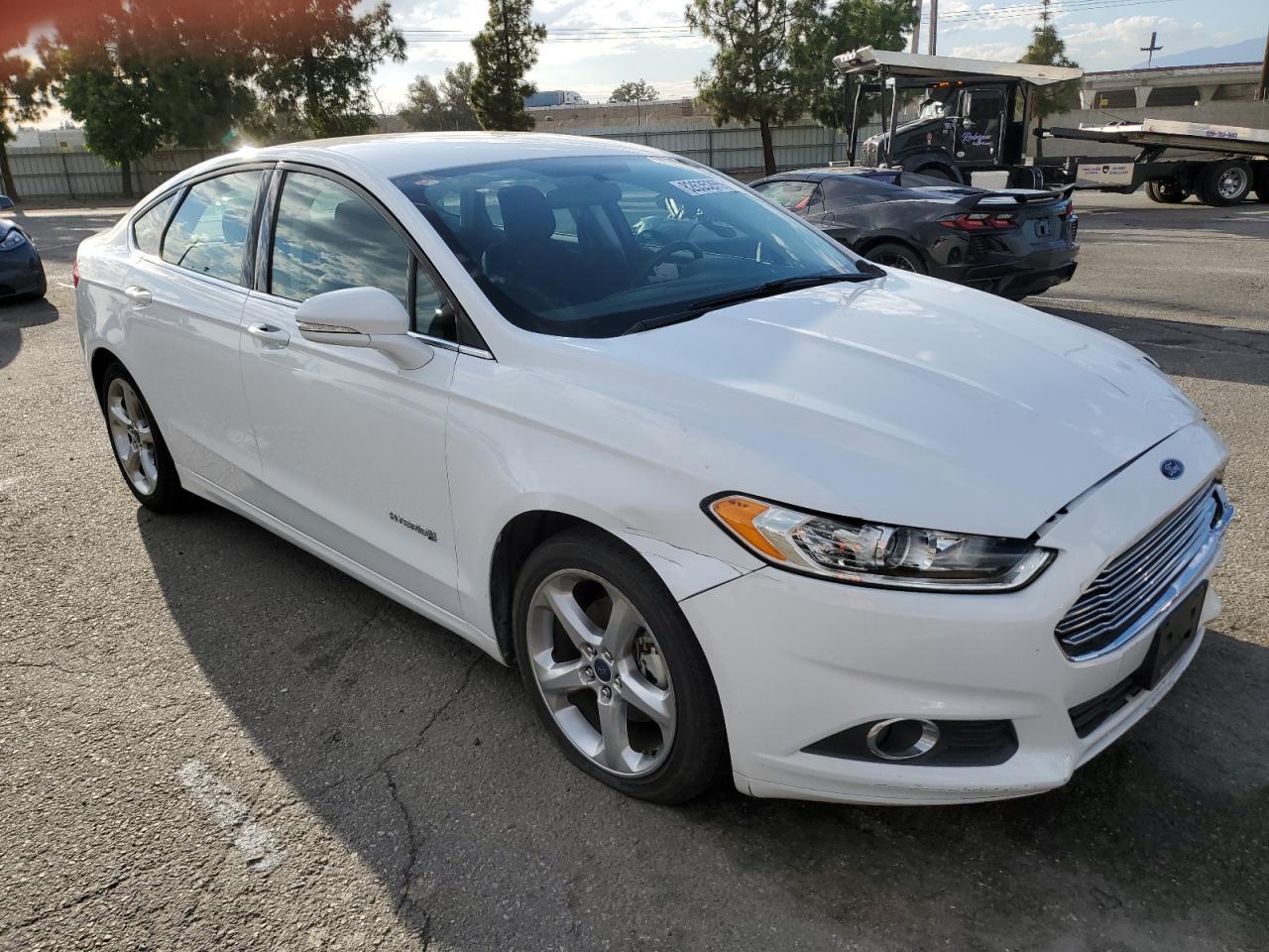 2014 Ford Fusion Se Hybrid - Image 4