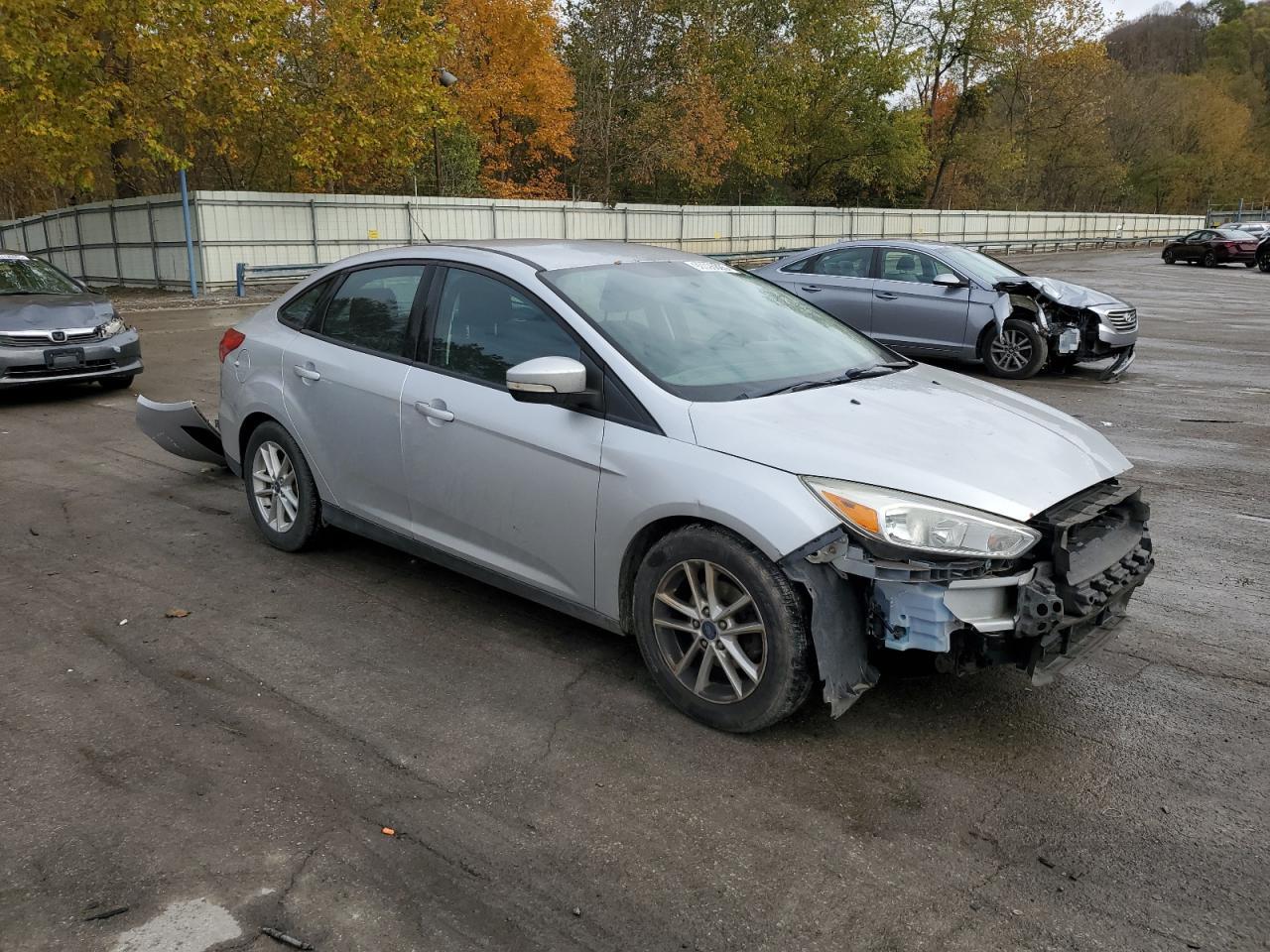 2016 Ford Focus Se - Фото 4