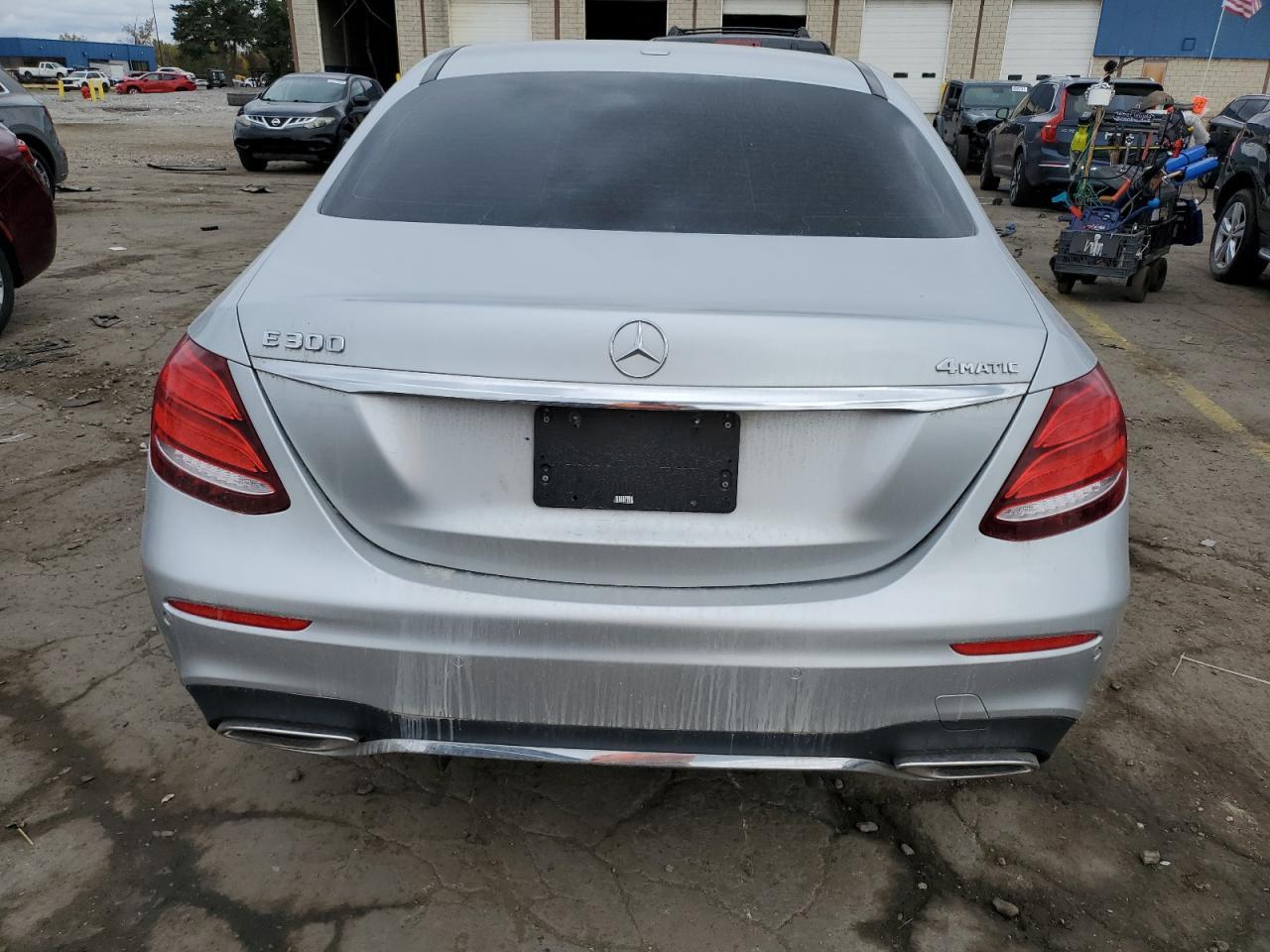 2018 Mercedes-Benz E 300 4Matic - Фото 6