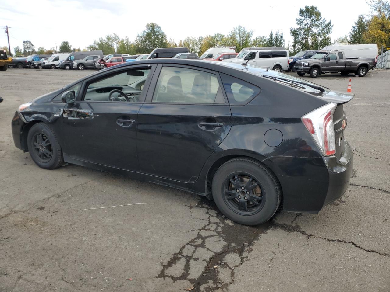 2015 Toyota Prius - Фото 2