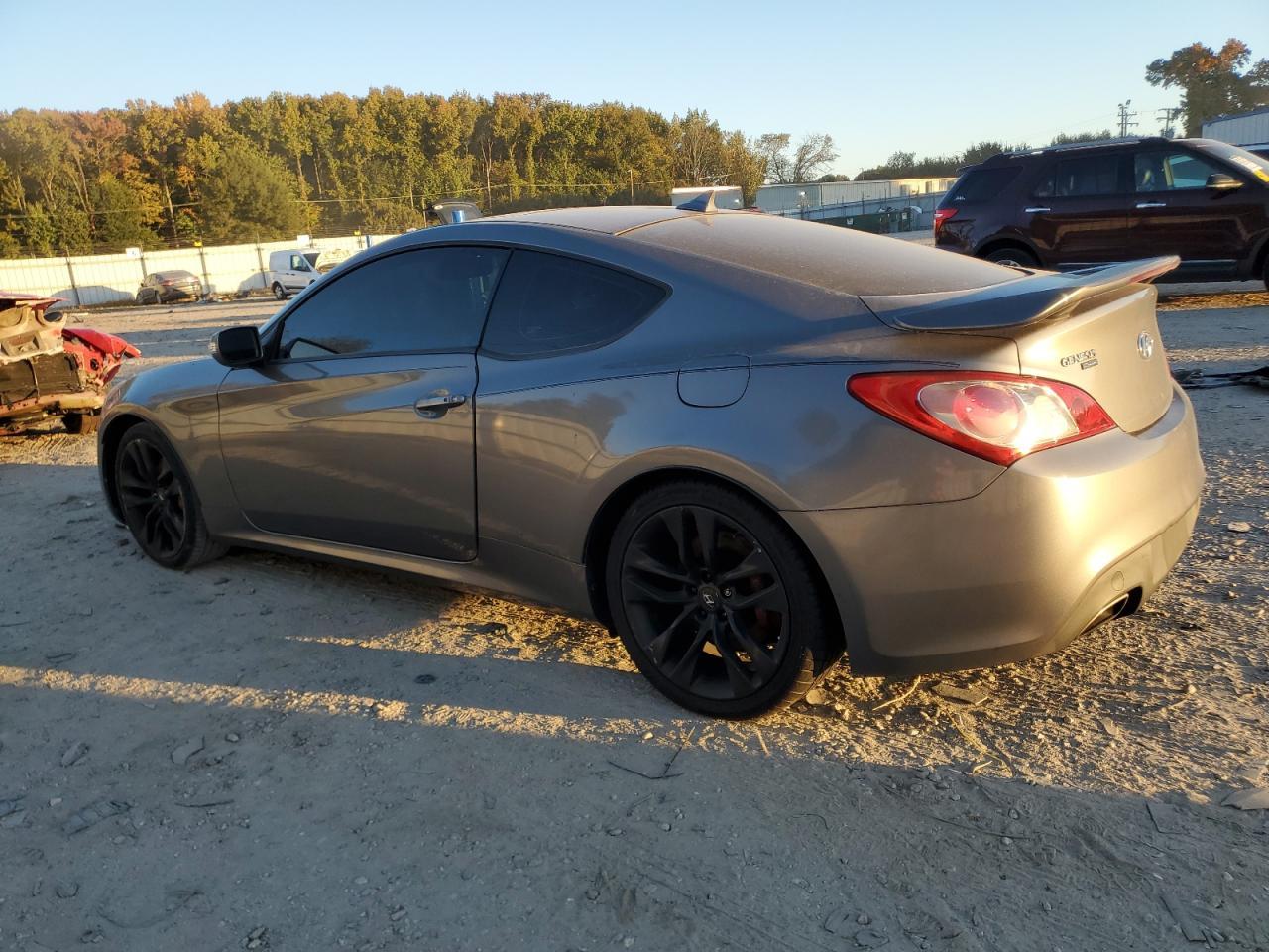 2011 Hyundai Genesis Coupe 3.8L - Image 2