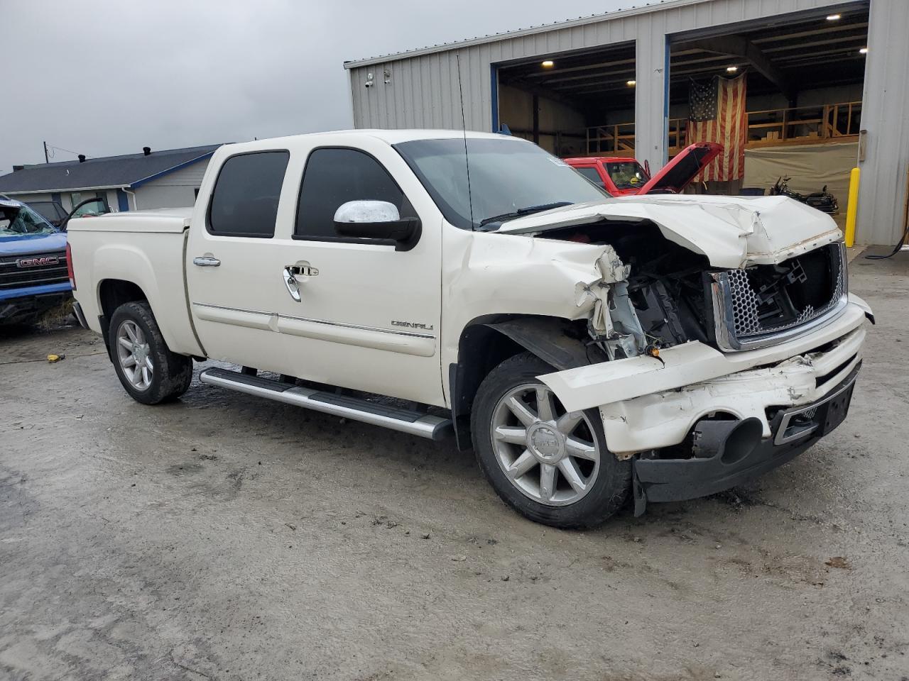 2010 GMC Sierra K1500 Denali - Фото 4